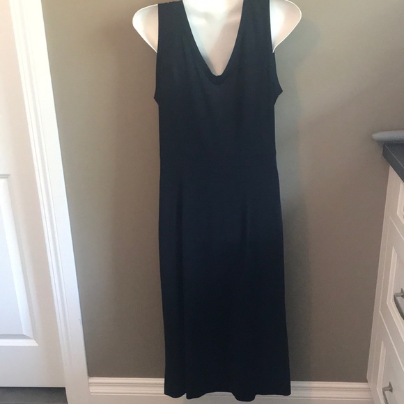 Gorgeous LBD. - Picture 2 of 14